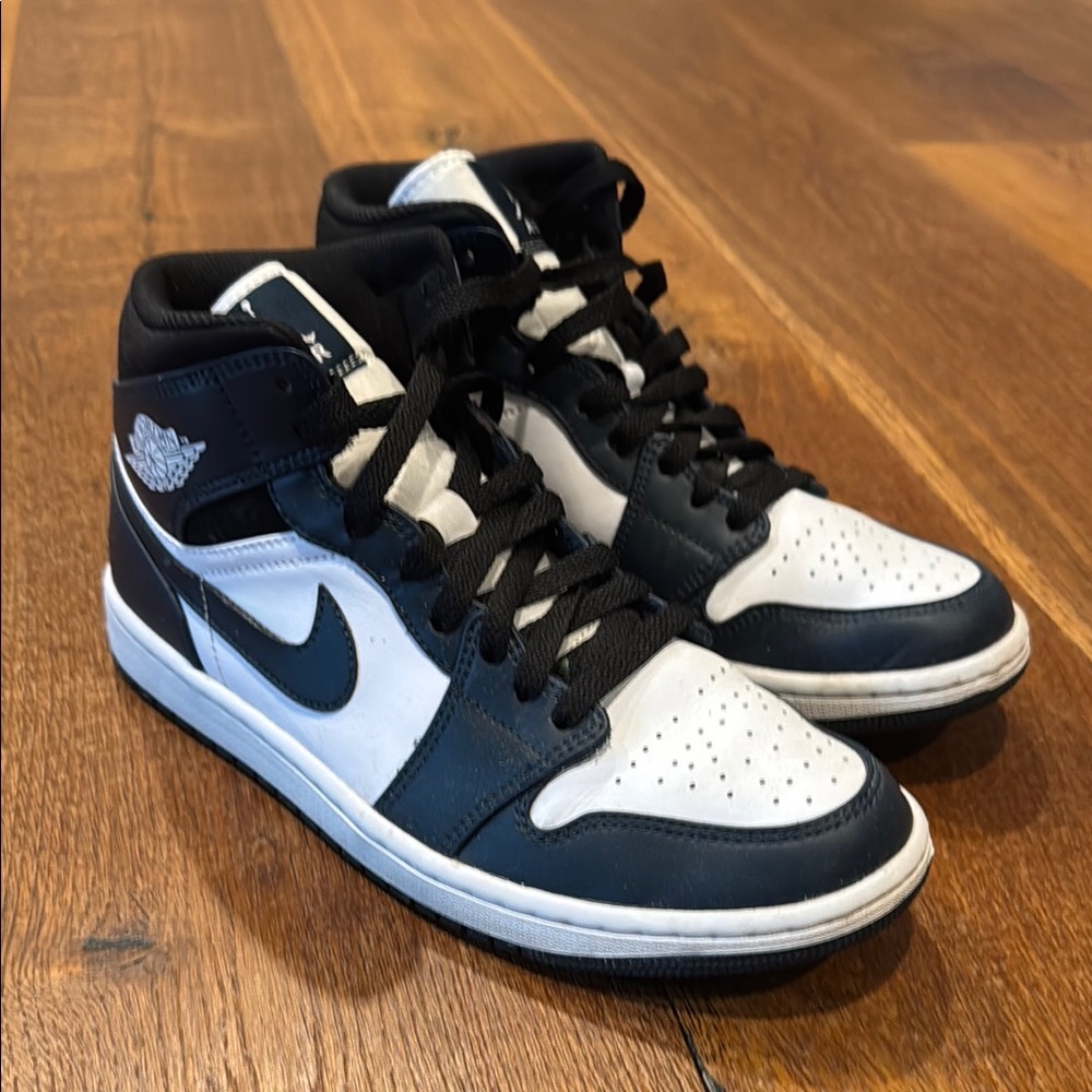Nike Black and White High-Top Sneakers